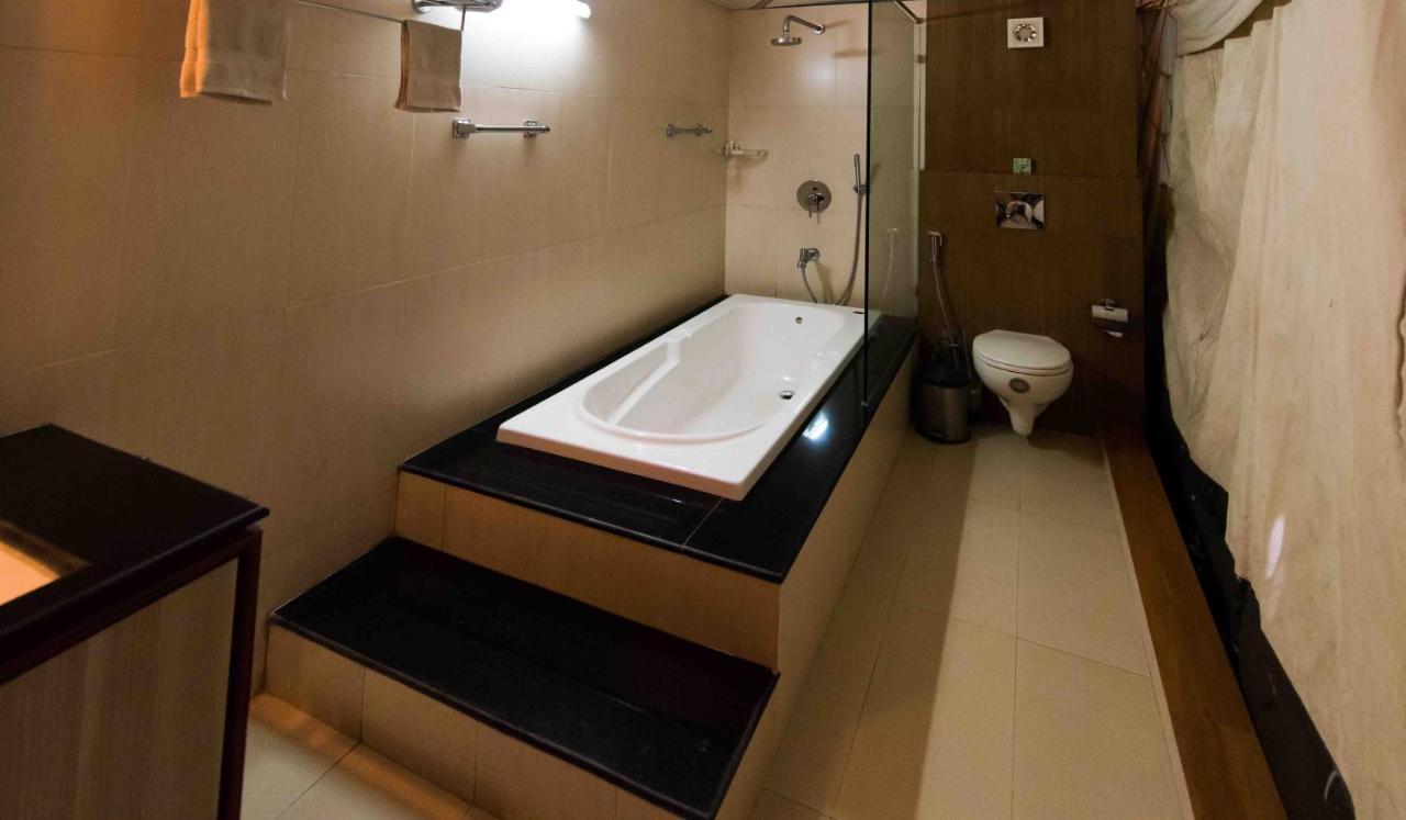 Zizina Otis Resort グワーハーティー エクステリア 写真